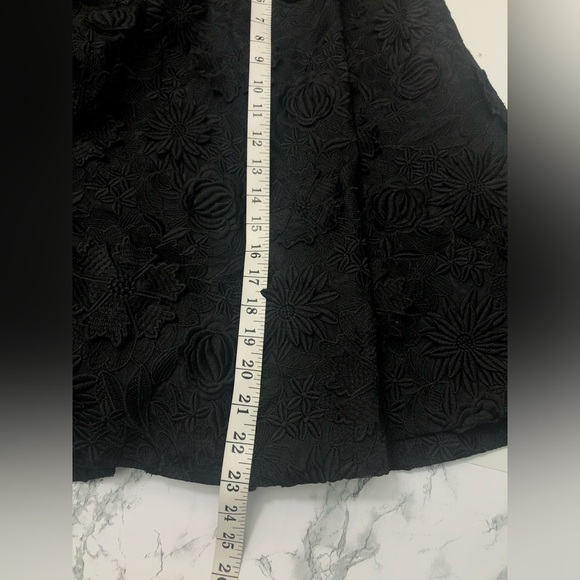 ALICE +OLIVIA WOMENS “Tevin” FULL LACED SKIRT, size  10 - Picture 13 of 13